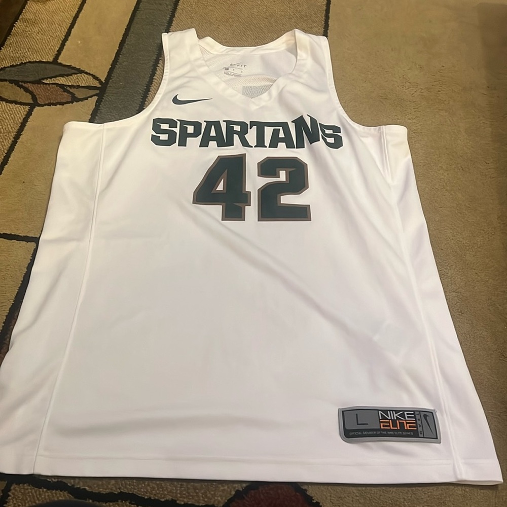 Nike, used a couple of times, size large(unisex)